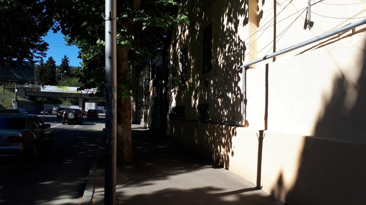 Modern Guest House Tbilisi Luaran gambar